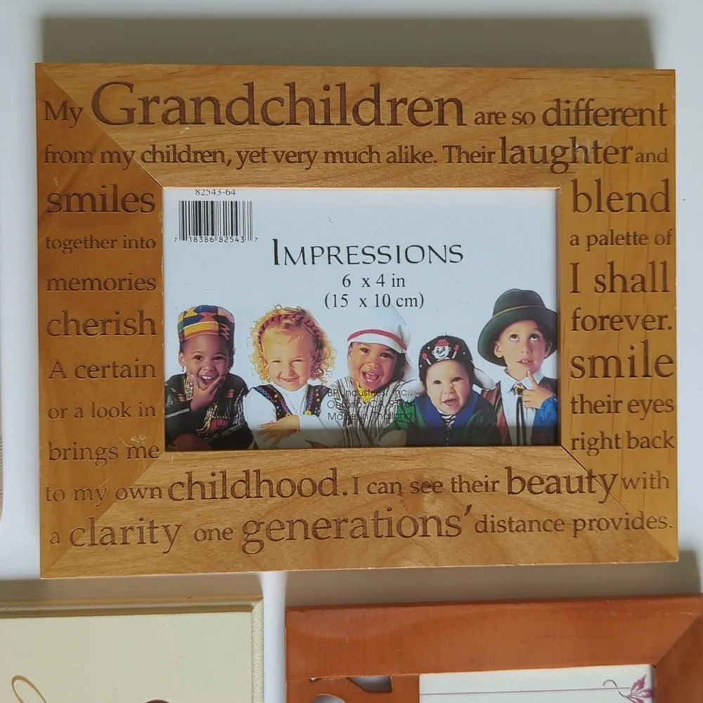 Family Frames 5 Mom  Daddy’s Girl Grandchildren  Sister Brother  Live Love Laugh